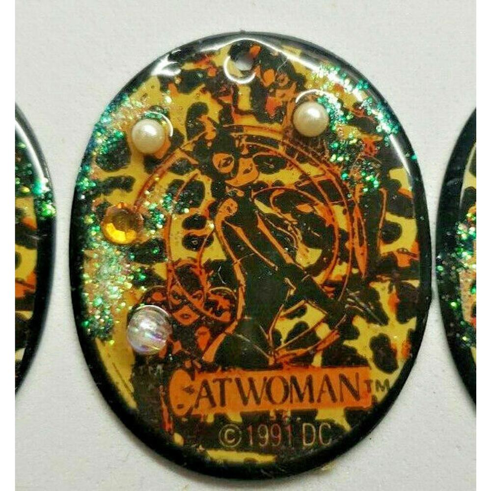 Vintage 1991 Catwoman DC Comic Metal Pendant Vending Charms Lot of 3 NewOldStock